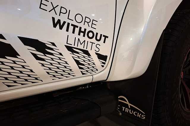 Nissan Navara ARCTIC TRUCKS (AT35) 4x4 Automat, N-Guard, Double Cab