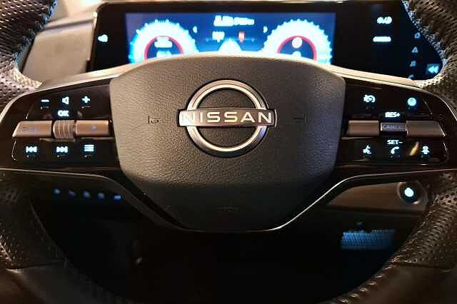 Nissan Ariya EVOLVE, e-4ORCE, Panorama, HUD, Matrix+++