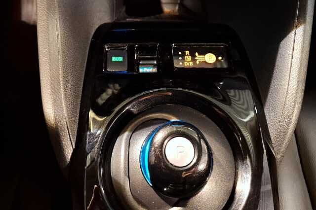 Nissan Leaf 40Kwh, Tekna, BOSE, ACC, DAB, BT, R-cam, +++