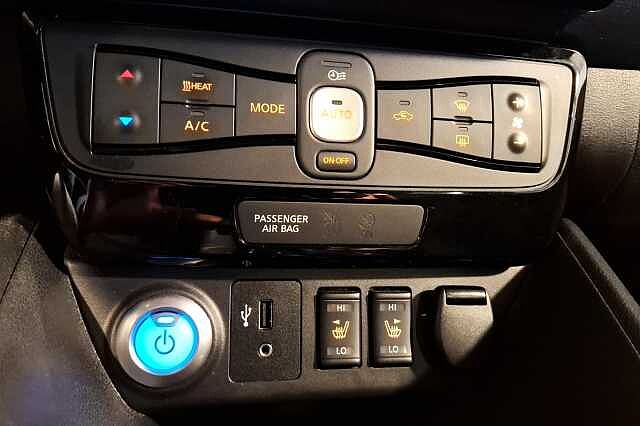 Nissan Leaf 40Kwh, Tekna, BOSE, ACC, DAB, BT, R-cam, +++