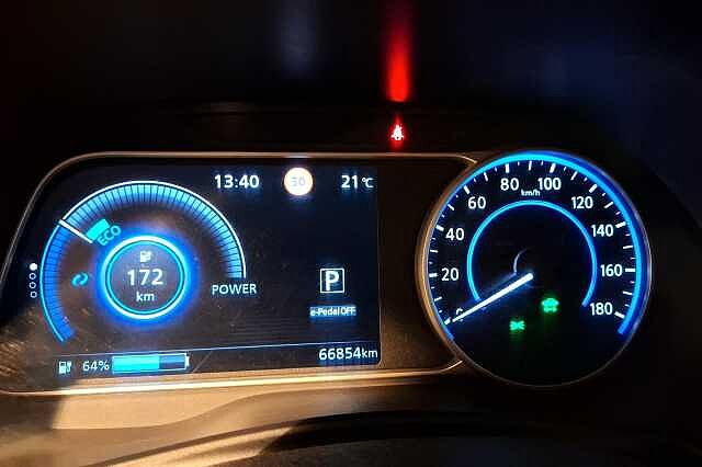 Nissan Leaf 40Kwh, Tekna, BOSE, ACC, DAB, BT, R-cam, +++