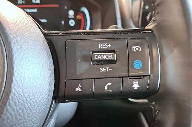 Nissan Qashqai 4WD XTRONIC, 1.3 DIG-T, 158Hk. Tekna, Bose+++