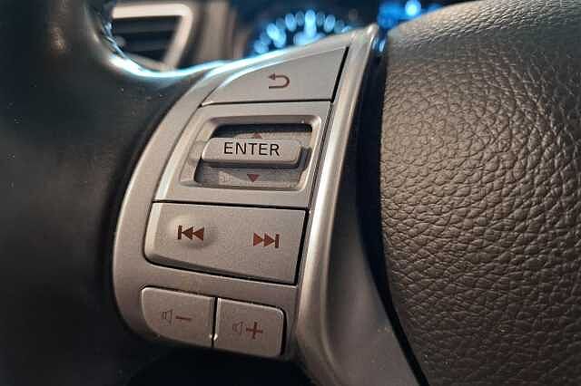 Nissan Qashqai Tekna, Skinn, Navi, El-Sete, 360-kamera++
