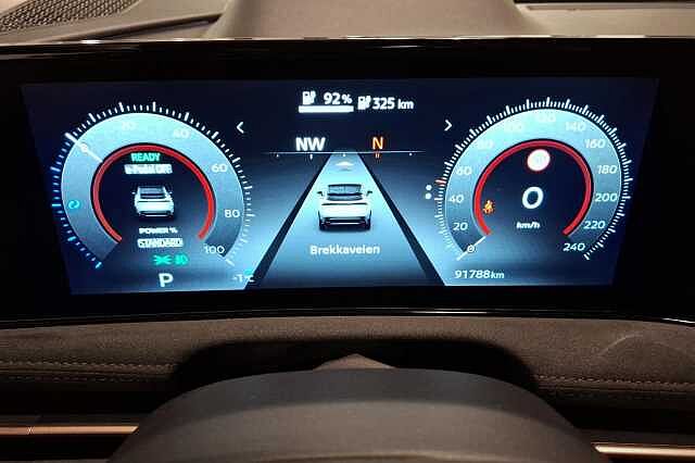 Nissan Ariya EVOLVE, e-4ORCE, Panorama, HUD, Matrix+++