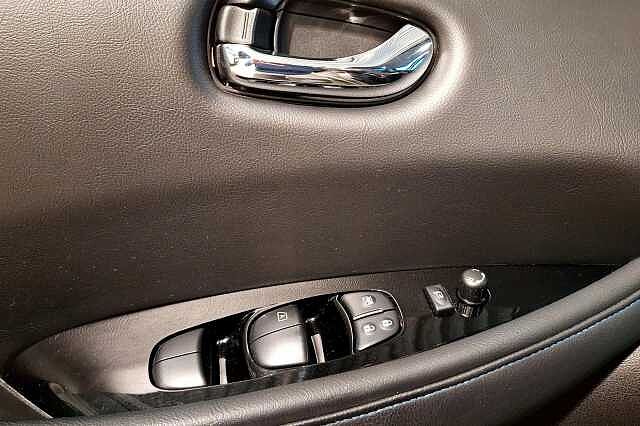 Nissan Leaf 40Kwh, Tekna, BOSE, ACC, DAB, BT, R-cam, +++