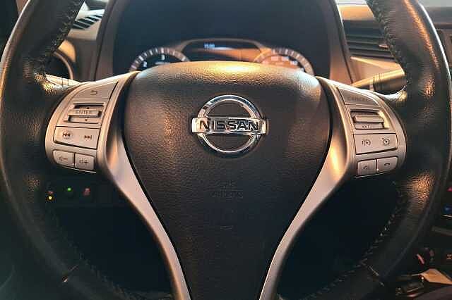 Nissan Navara DCI DOUBLE CAB. Lysb&oslash;yle, Velteb&oslash;yle, Xtra-Lys+++